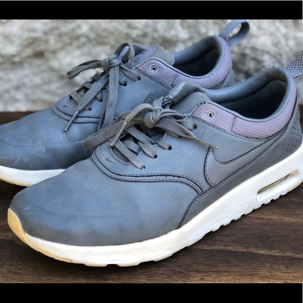Nike air max thea sz7
